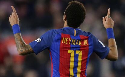 Neymar, con el Barcelona en marzo de 2017.