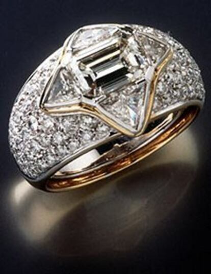El anillo que Dodi Al Fayed compró para la princesa Diana.