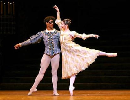 Tamara Rojo y Carlos Acosta, en un dúo de <b><i>Romeo y Julieta</b></i>.