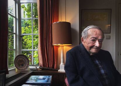 George Steiner, en su casa de Cambridge en el verano de 2016.