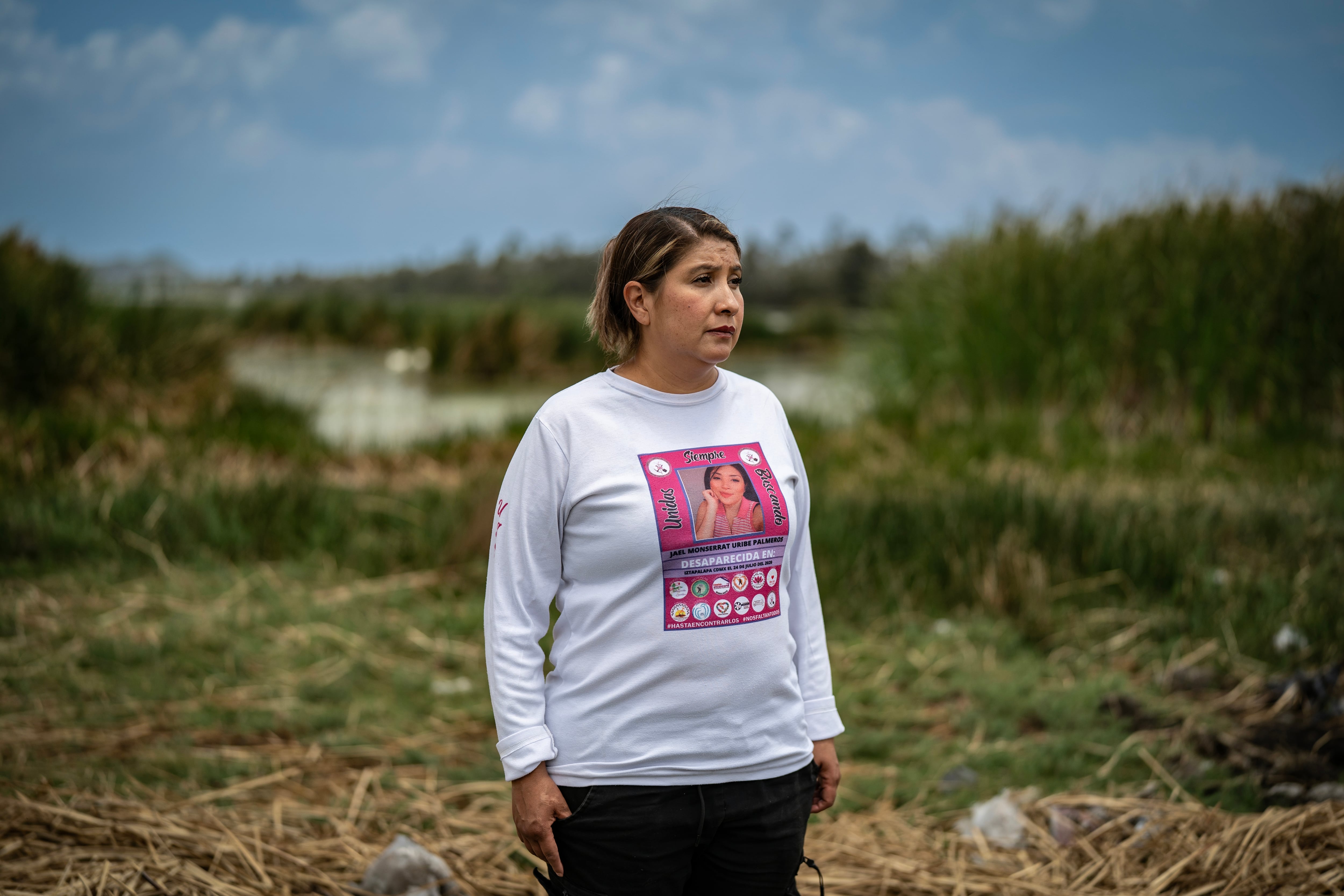 Jaqueline Palmeros en las inmediaciones de la Laguna La Habana, en Ciudad de México. 
