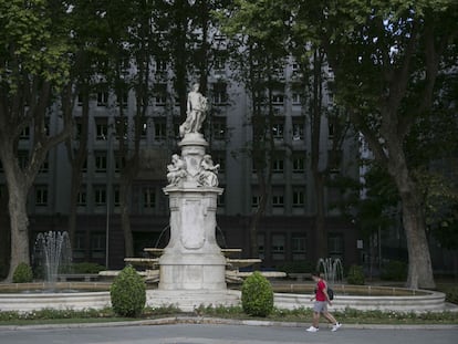 Fuente de Apolo, en el paseo del Prado.