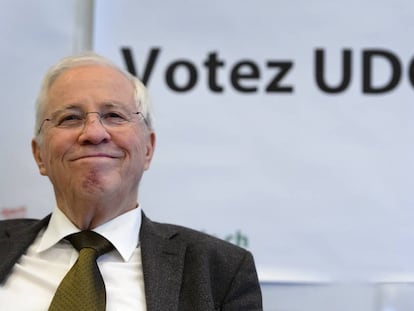 El exministro Christoph Blocher, durante una rueda de prensa previa a la reuni&oacute;n del SVP-UDC en octubre de 2015.