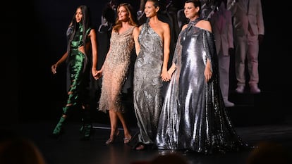 De izquierda a derecha, Naomi Campbell, Cindy Crawford, Christy Turlington y Linda Evangelista, durante la Vogue World Party, el 14 de septiembre de 2023, en Londres.