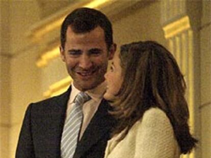 Letizia y el Príncipe en el Teatro Real.