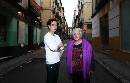 Teresa Ibáñez e Iker Ortiz de Zárate, protagonistas de '¿Y ahora?'.