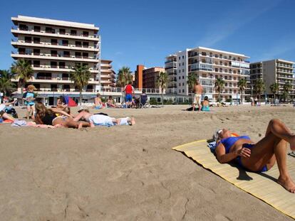 Una platja de Roses, en una imatge d'arxiu.