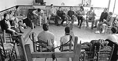 Los músicos de <i>Cus-cús flamenco,</i> el lunes, durante un ensayo.