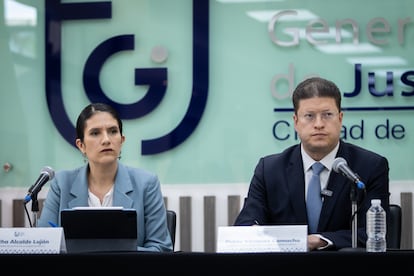 Bertha Alcalde Luján y Pablo Vázquez Camacho en Ciudad de México.