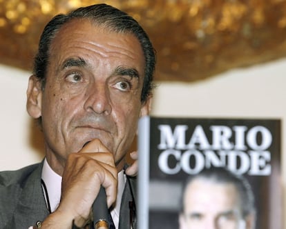 Former Banesto chairman Mario Conde, during a book launch in 2009.