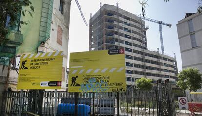 Obras de vivienda nueva en Barcelona.