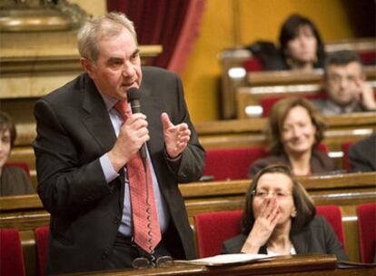 Ernest Maragall, consejero de Educación, en una intervención en el Parlamento catalán.