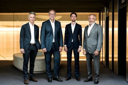 Christophe Duverne, Dr Helmut Gassel, Thomas Pebay-Peyroula, Paul Boudre, de Silian Partners.