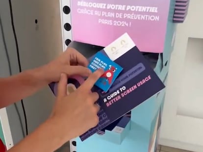 Vídeo | Chips, preservativos y otras anécdotas de la llegada de los españoles a la villa olímpica