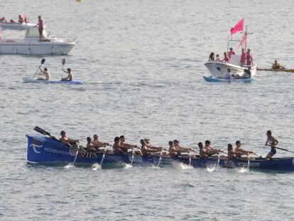 Urdaibai se ha impuesto en la primera regata de La Concha con una significativa ventaja.