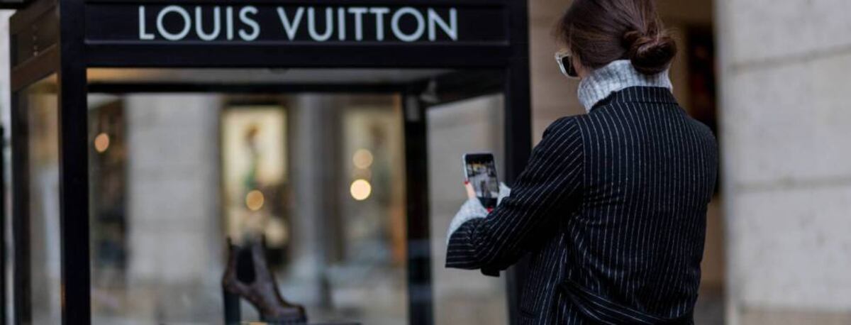 El gigante del lujo LVMH bate su máximo en Bolsa tras unos ingresos ...