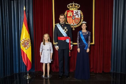 Los Reyes de España, con su hija mayor y heredera, Leonor de Borbón.