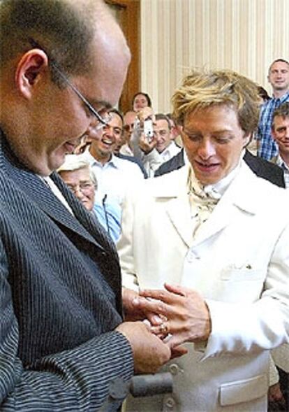 La pareja celebró su boda el pasado día 5 de junio en Burdeos.