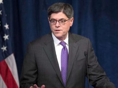 El secretario del Tesoro, Jack Lew, durante su intervenci&oacute;n en el acto del CAP.