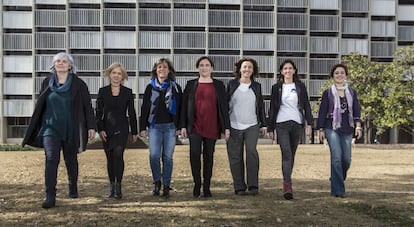 Ada Colau (Barcelona), Mercè Conesa (Sant Cugat), Núria Parlon (Santa Coloma) entre otras alcaldesas.