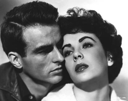 Elizabeth Taylor y Montgomery Clift, retratados en una imagen promocional de 'Un lugar en el sol', tuvieron una de las amistades más profundas y legendarias de Hollywood.