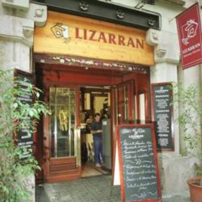 Fachada de un restaurante Lizarrán