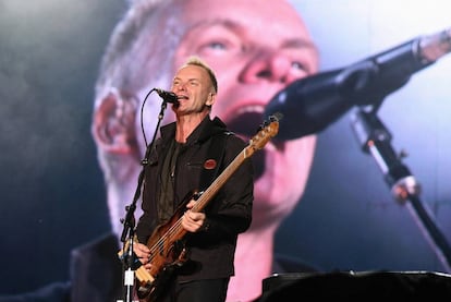 Sting en una gira de la banda The Police en 2007, durante un concierto en México.