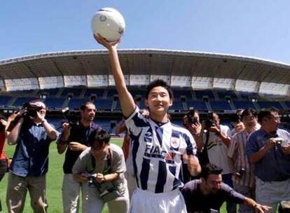 Lee Chun Soo, durante su presentación con la Real.