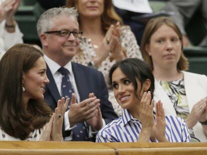 Kate Middleton y Meghan Markle, este sábado en Wimbledon. 