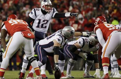 Tom Brady, de los New England Patriotsdurante un partido de la NFL ante Kansas City Chiefs el pasado 20 de enero.
