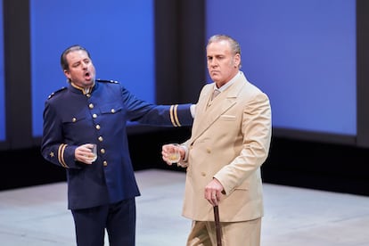 El tenor Matthew Polenzani y el barítono Lucas Meachem durante el primer acto de ‘Madama Butterfly’.