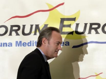 El presidente de la Generalitat Valenciana, Alberto Fabra, durante su intervenci&oacute;n en el acto de inauguraci&oacute;n del &quot;Forum Europa.Tribuna Meditrerr&aacute;nea&quot;