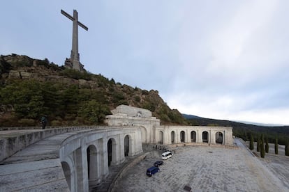 Members of the Franco family enter the Valley of the Fallen to attend the exhumation.