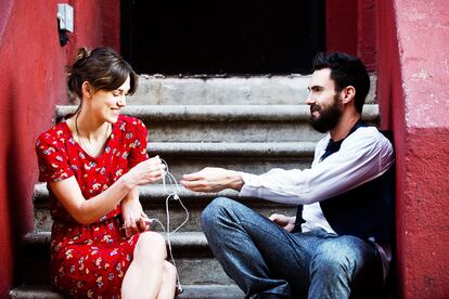 Adam Levine no convenció a Keira Knightley para volver en ‘Begin Again’.