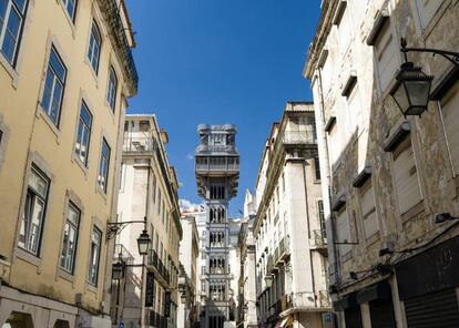 El elevador de Santa Justa, en Lisboa, es uno de los ascensores más fascinantes del planeta.