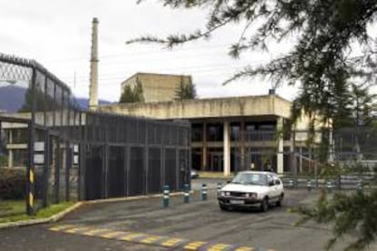 Fachada de la Central Nuclear de Santa María de Garoña, en el norte de Burgos. EFE/Archivo