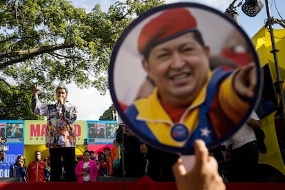 Nicolás Maduro habla en el mitin de este martes en Caracas (Venezuela).