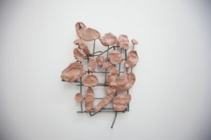 'Talk Closely', de Jenine Marsh, en Lulu.