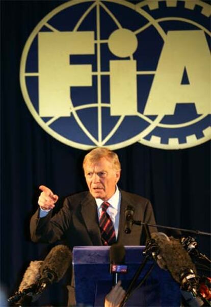 Max Mosley, ayer en rueda de prensa tras la reunión de la FIA.