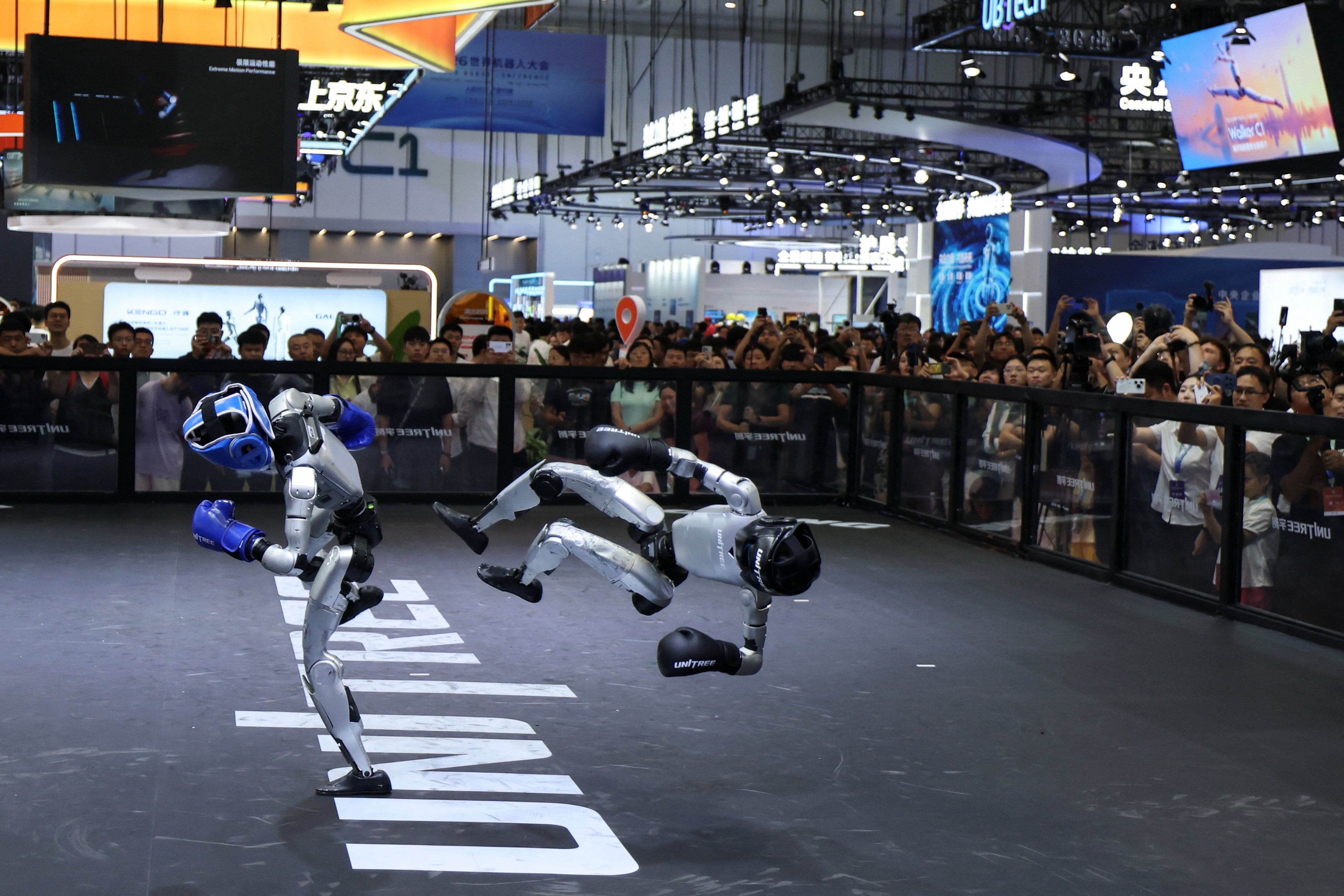 La Bolsa se rinde a los robots humanoides: la china Unitree Robotics se dispara más de un 450% en un debut histórico