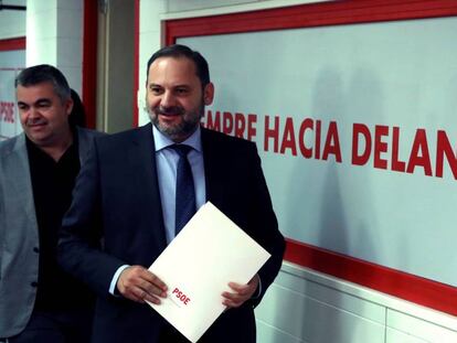 El secretario de Organización del PSOE, José Luis Ábalos, este lunes en Madrid.