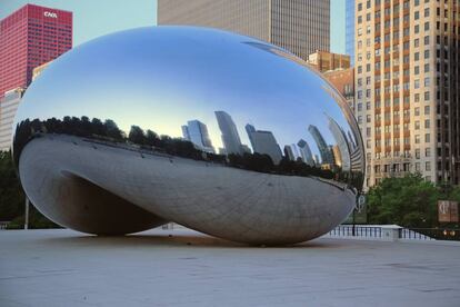 La escultura 'Cloud Gate' de Anish Kapoor, en Millennium Park.