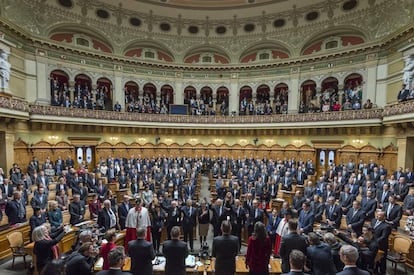 Miembros del Consejo Federal en el Parlamento suizo en Berna.
