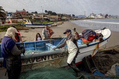 Pescadores en Quintero-Puchuncaví