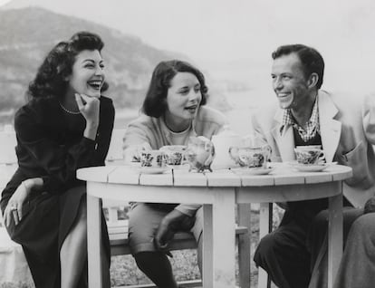 Frank Sinatra y Ava Gardner en Tossa de Mar, donde Gardner rodaba 'Pandora y el holandés errante'.