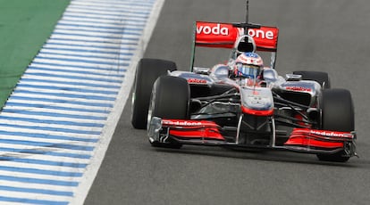 El actual campeón del mundo, Jenson Button, en los entrenamientos de Jerez.