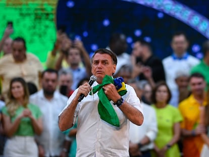 Jair Bolsonaro durante un acto de campaña para las elecciones en Brasil.