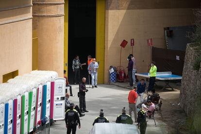 Desescalada: Barcelona estudia relajar las medidas de confinamiento de los ‘sin techo’ de la Fira