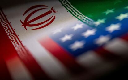 Las banderas de Estados Unidos e Irán fundidas en una imagen