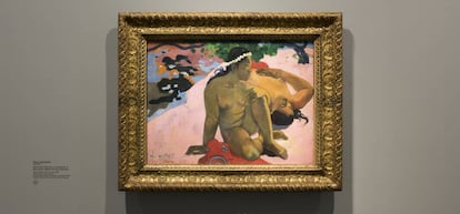 Cuadro '¿Qué, estás celosa?' de Gauguin en la Fundación Louis Vuitton de París.
